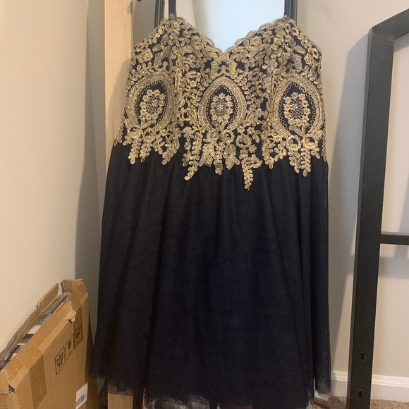 Short strapless prom dress - Picture 1 of 2